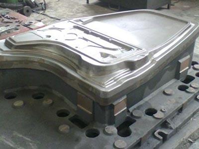 雙色模具成型原理介紹_水蜜桃着色入口模具